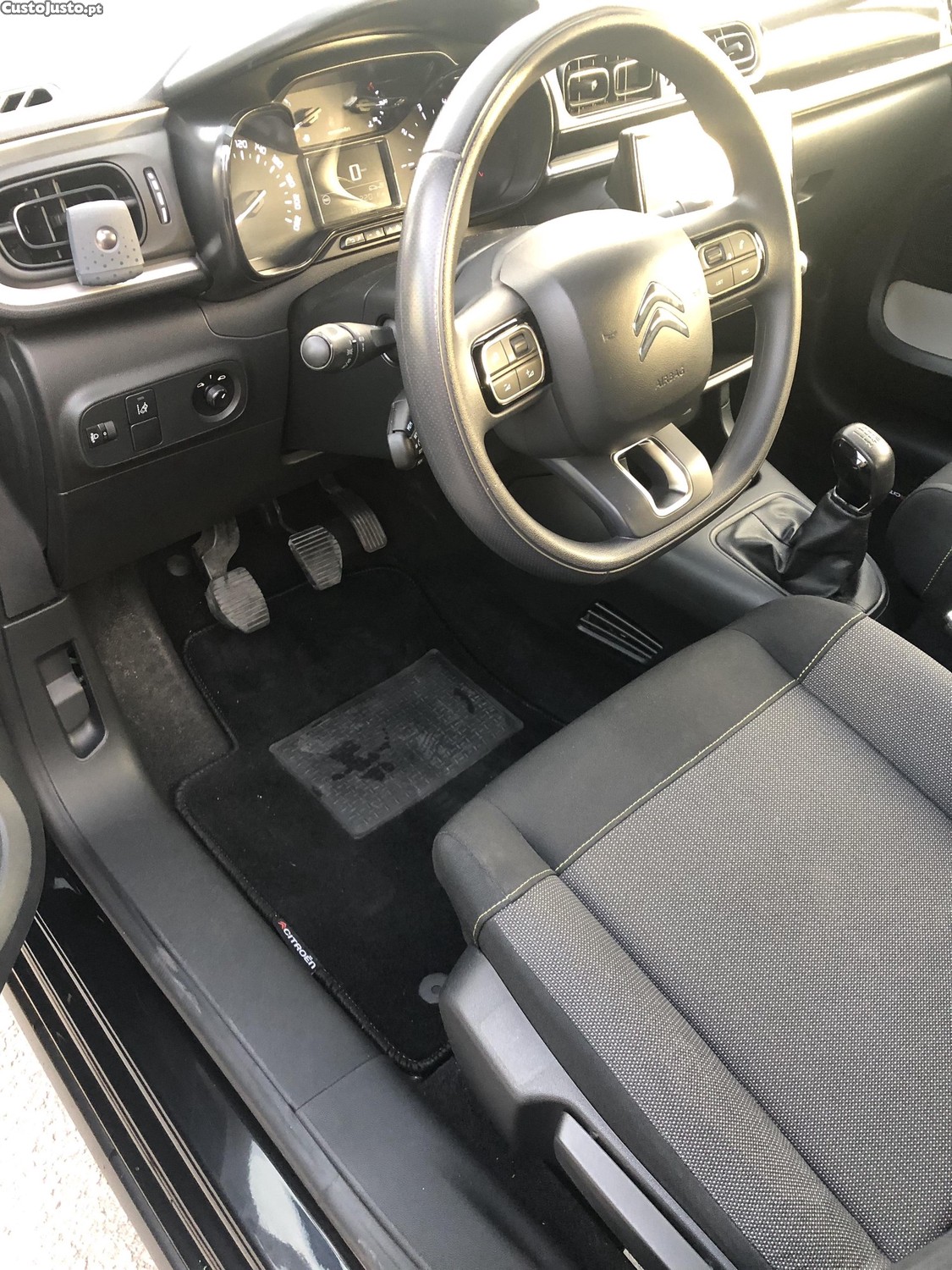 Citroën C3 BlueHdiFeel — fotografia 8