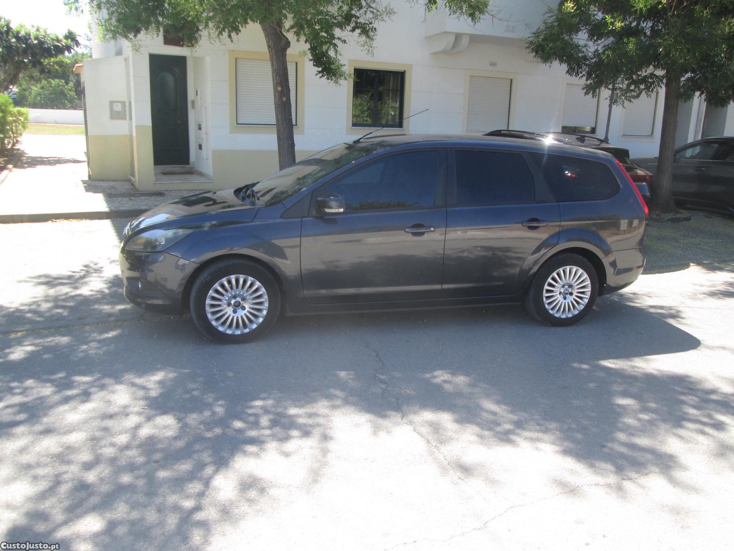 Ford Focus 1.6 Tdci — fotografia 4