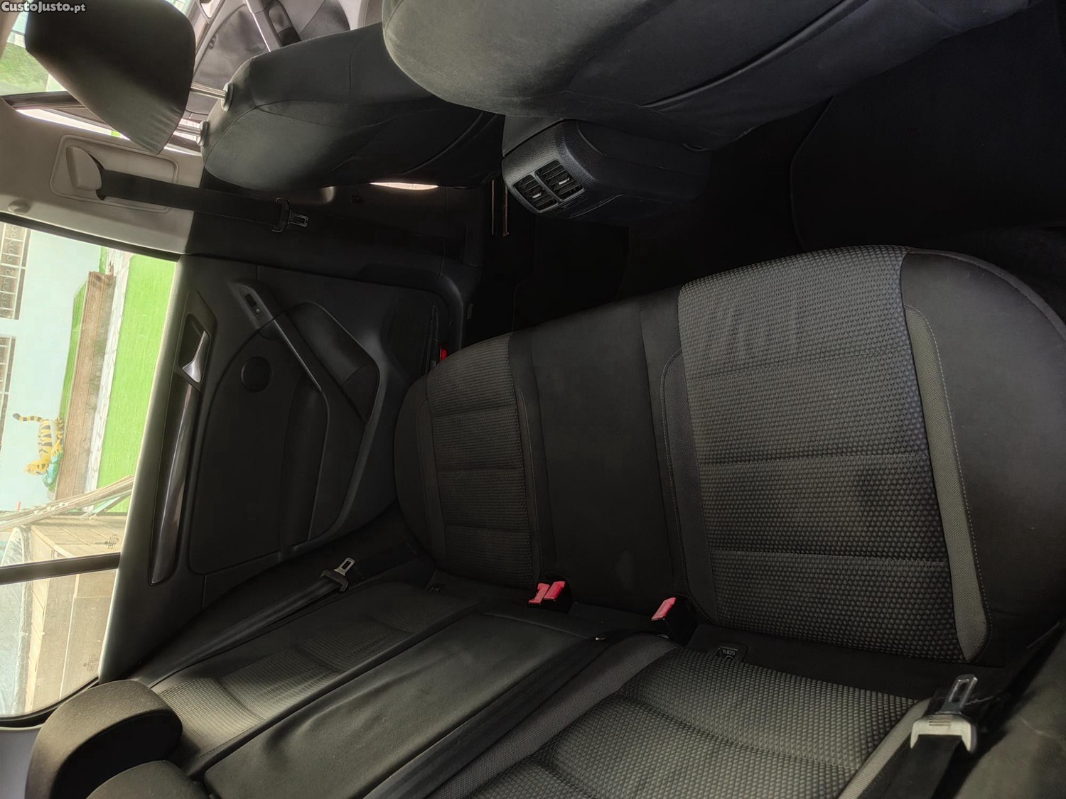 Volkswagen Golf VI 2.0 110cv — fotografia 4