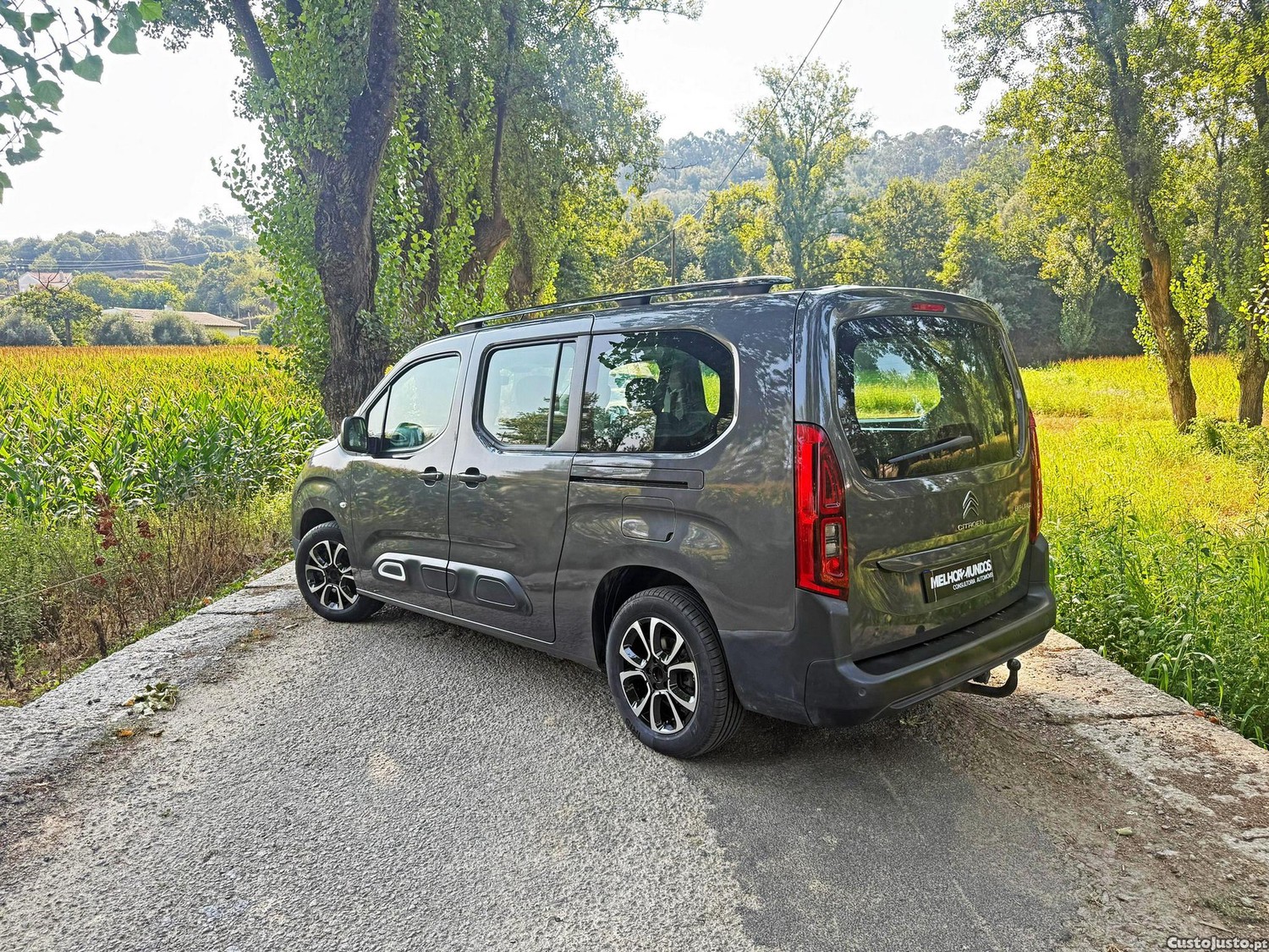 Citroën Berlingo 1.5 BlueHDi XL Feel EAT8 - 19 — photo 2