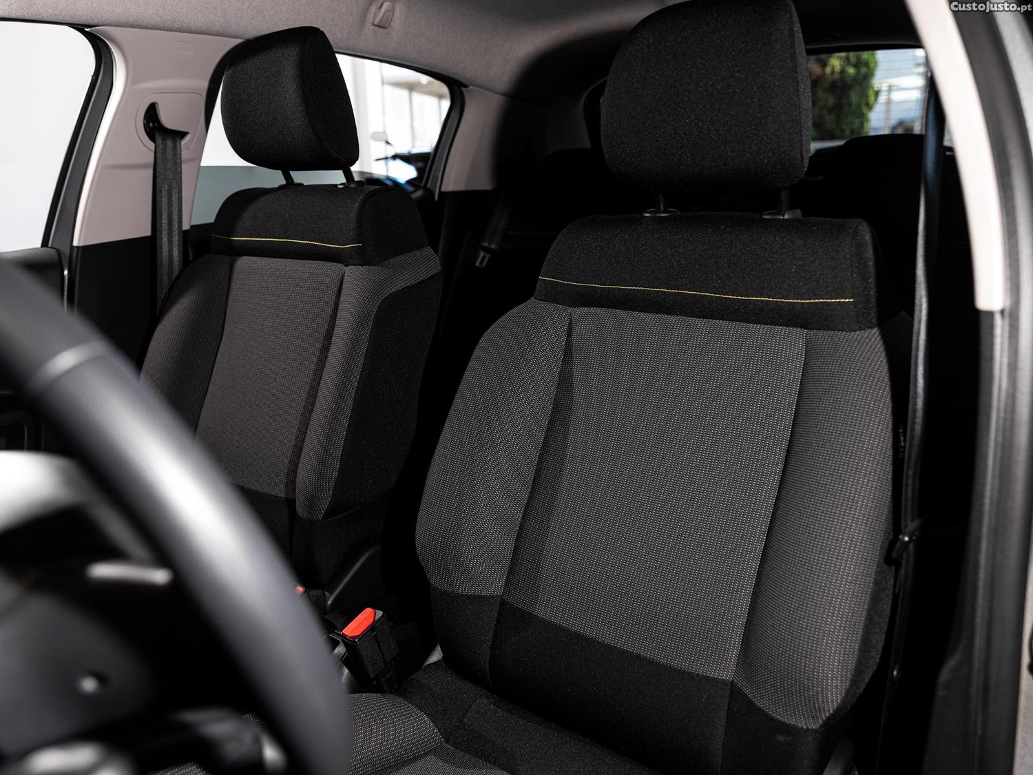 Citroën C3 1.2 PureTech C- Series — fotografia 5