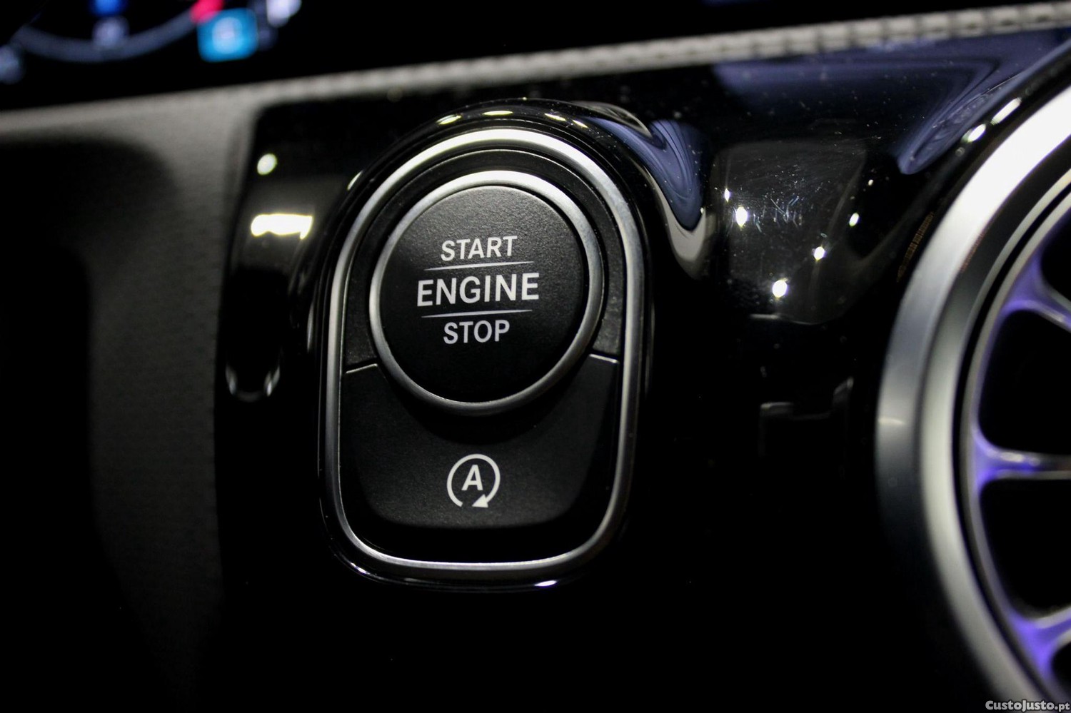 Mercedes-Benz A 180 d — fotografia 16