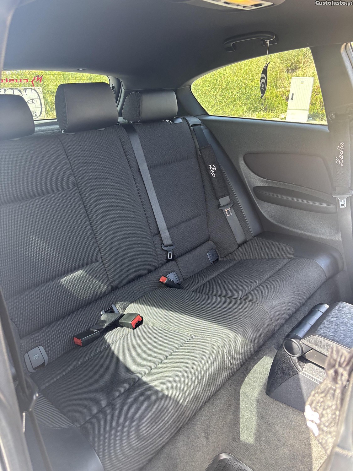 BMW 123 D — fotografia 2