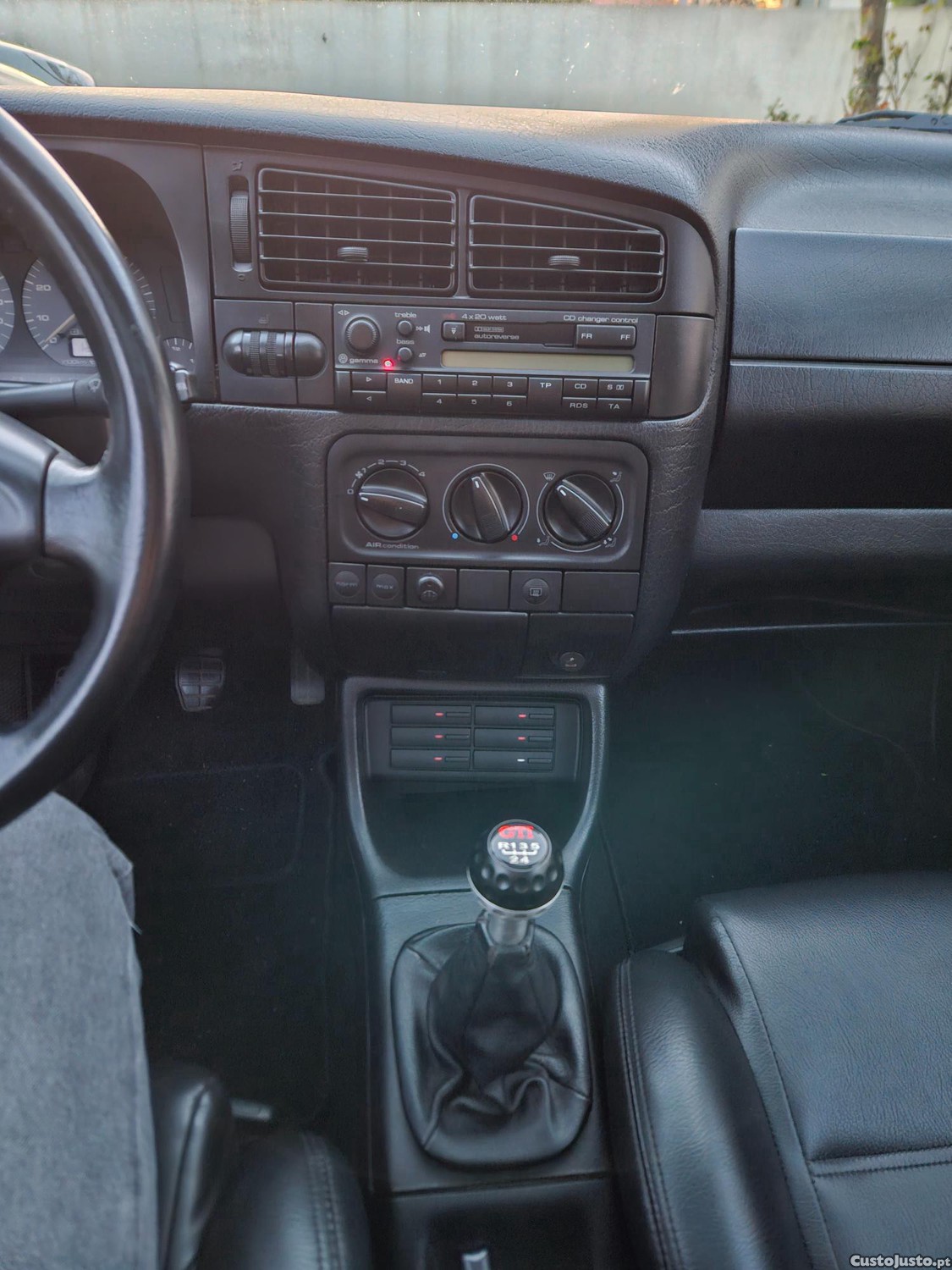 Volkswagen Golf Gti — fotografia 3