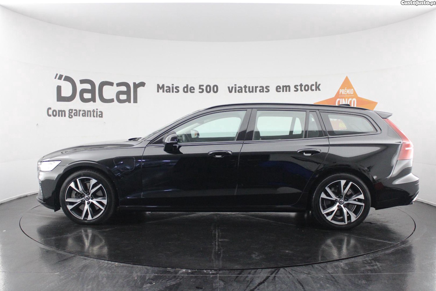 Volvo V60 2.0 T6 AWD R-DESIGN — fotografia 37