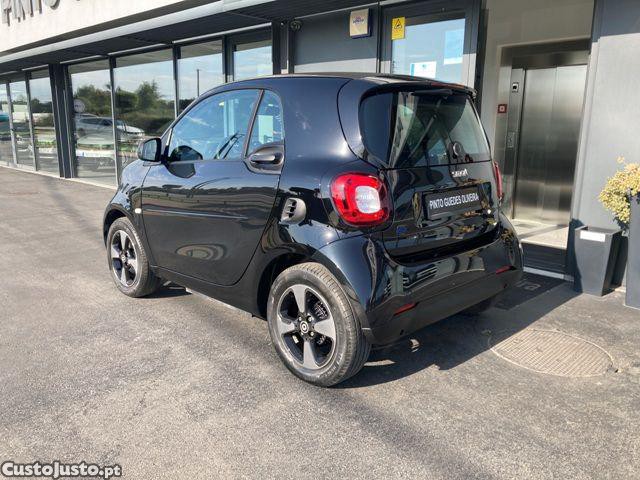 Smart Fortwo EQ passion — fotografia 19