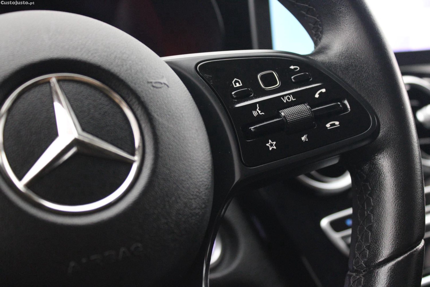 Mercedes-Benz C 200 D (AUTO) — fotografia 36