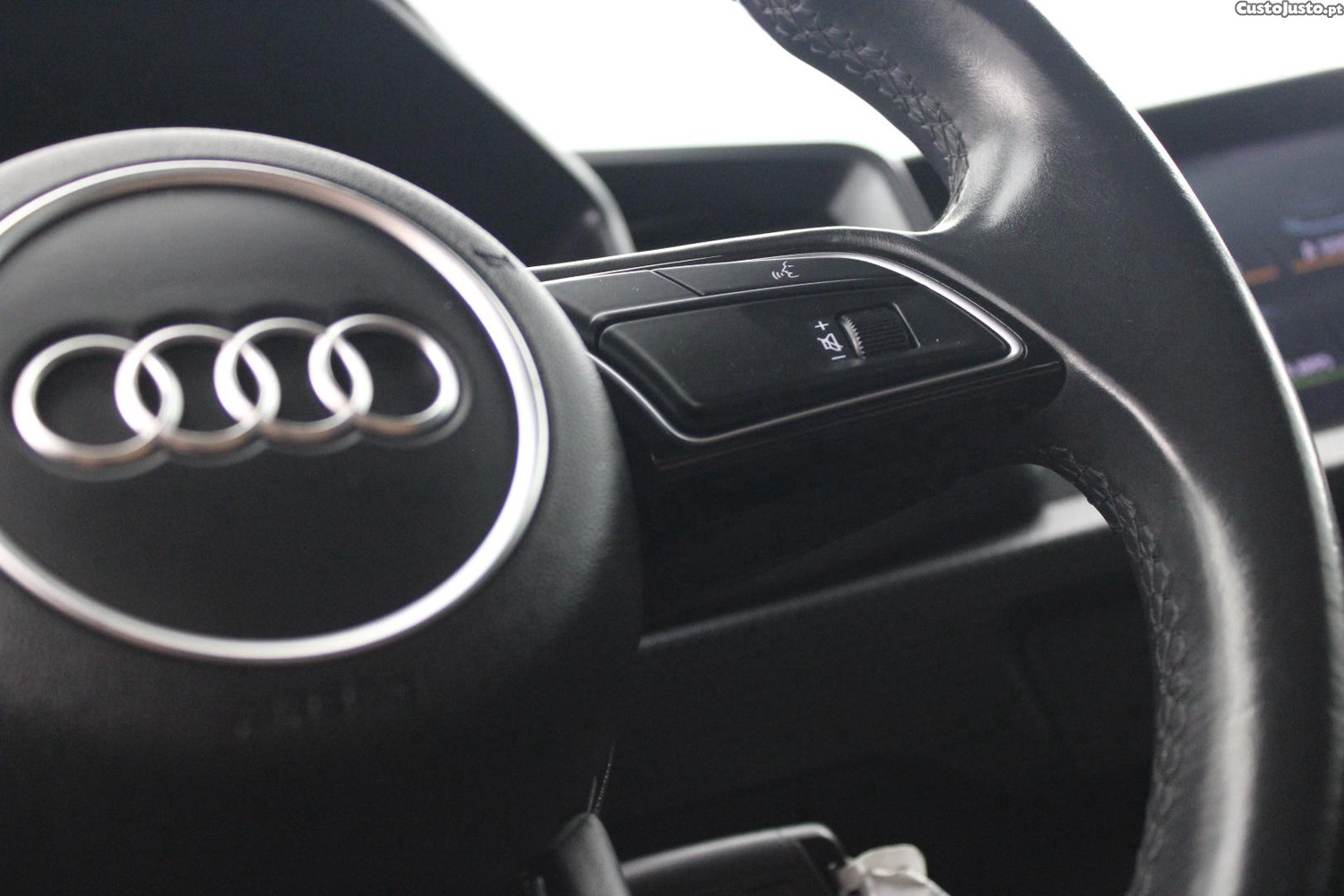 Audi A1 SPORTBACK 25 TFSI — fotografia 25