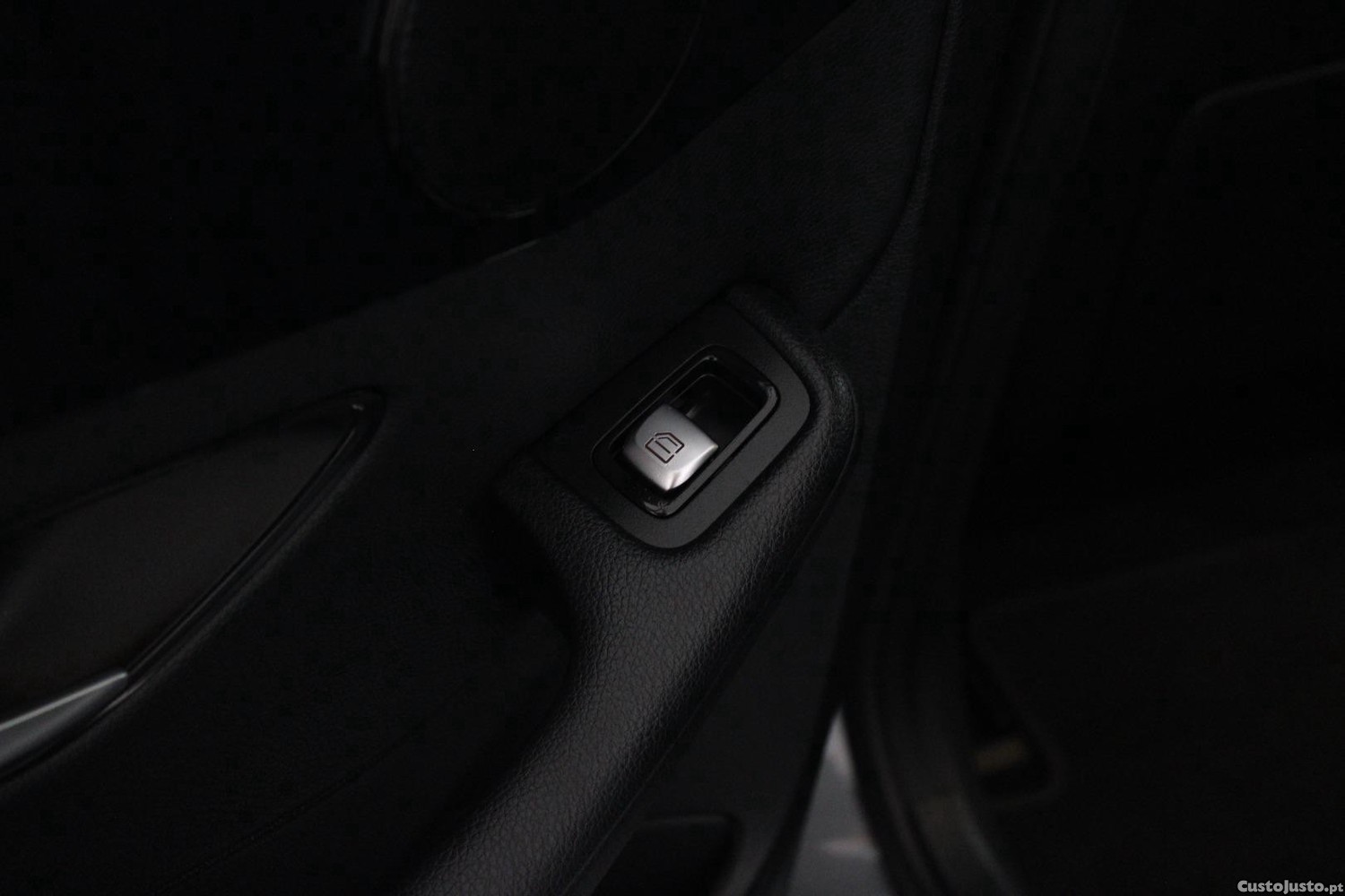 Mercedes-Benz C 200 D (AUTO) — fotografia 11