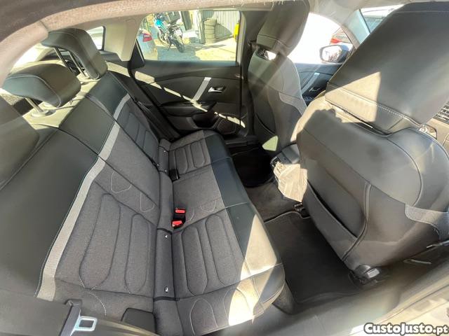 Citroën C4 1.5 HDI FEEL PACK — fotografia 7
