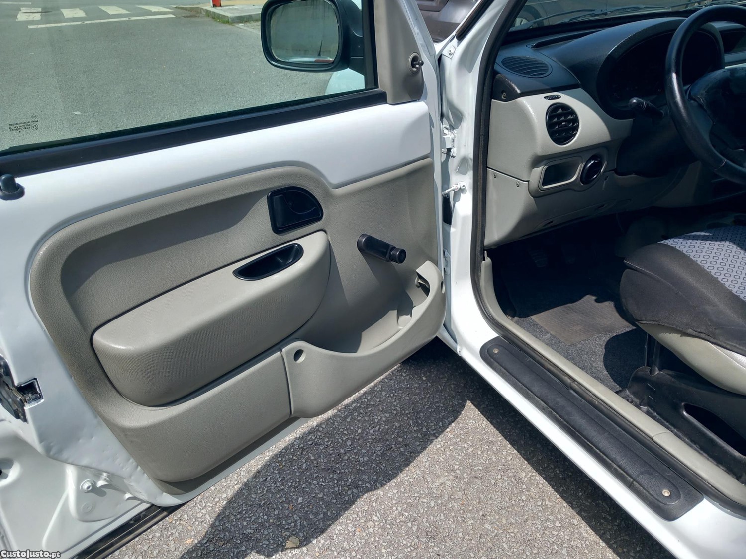 Renault Kangoo 1.5 dCi Confort — fotografia 10