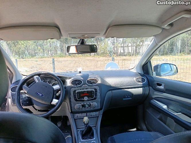 Ford Focus 1600 — fotografia 3