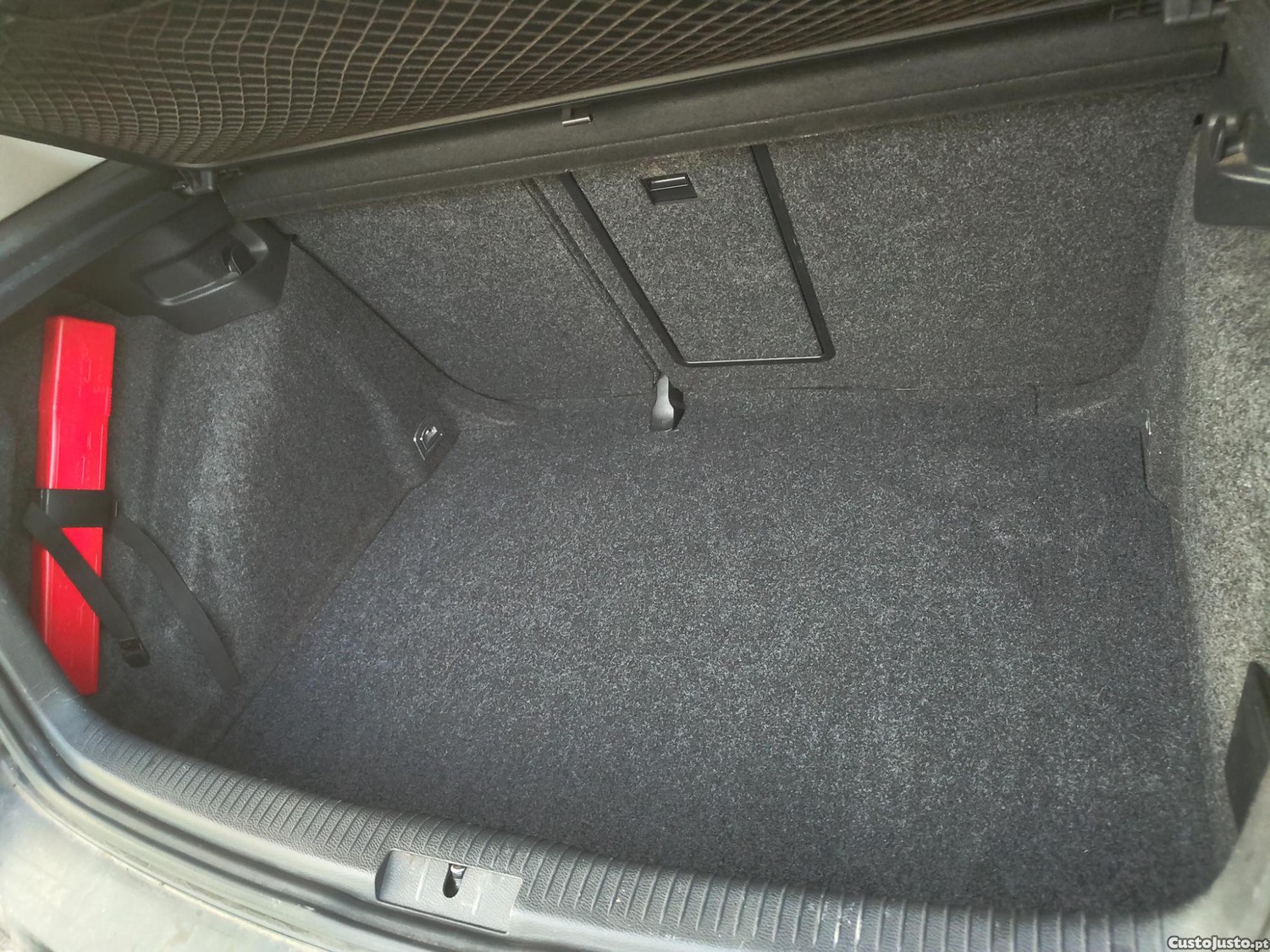 Volkswagen Golf VI 2.0 110cv — fotografia 3