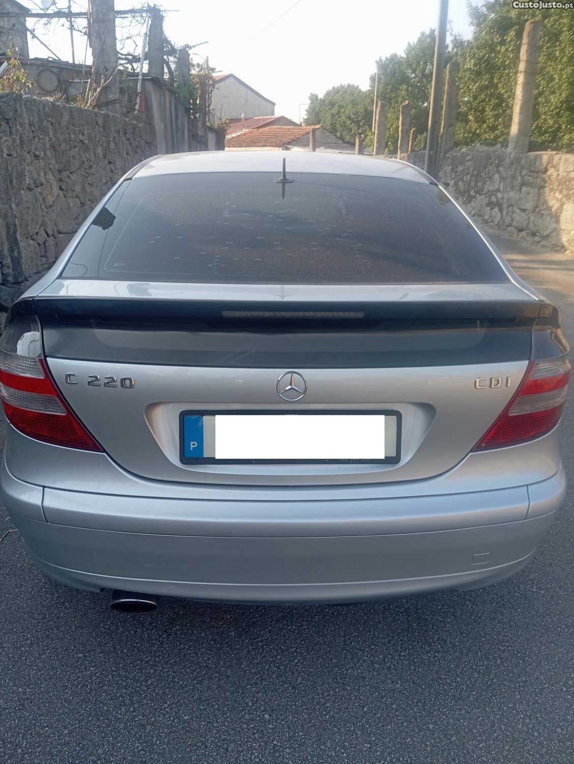 Mercedes-Benz C 220 CDI Coupé 150 cv NACIONAL Impecável — photo 3