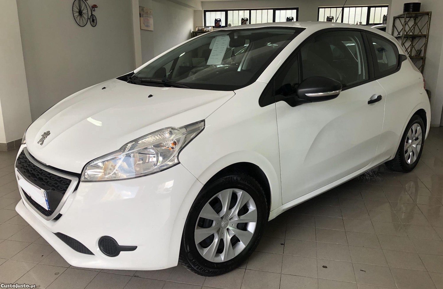 Peugeot 208 VTi — photo 2