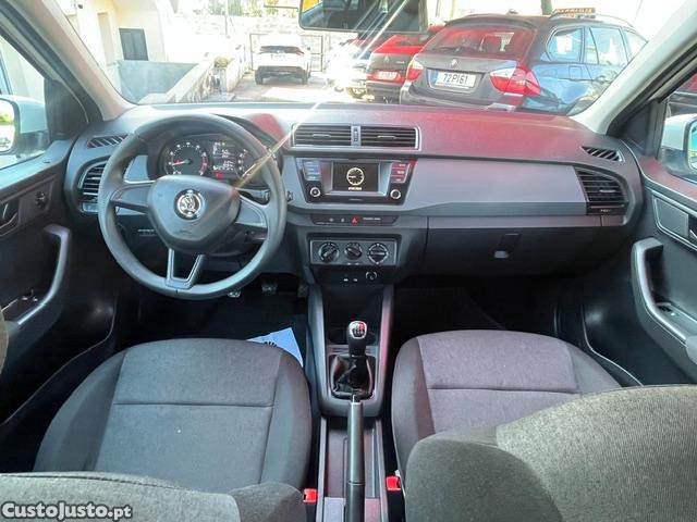 Skoda Fabia 1.0 ACTIVE — fotografia 3