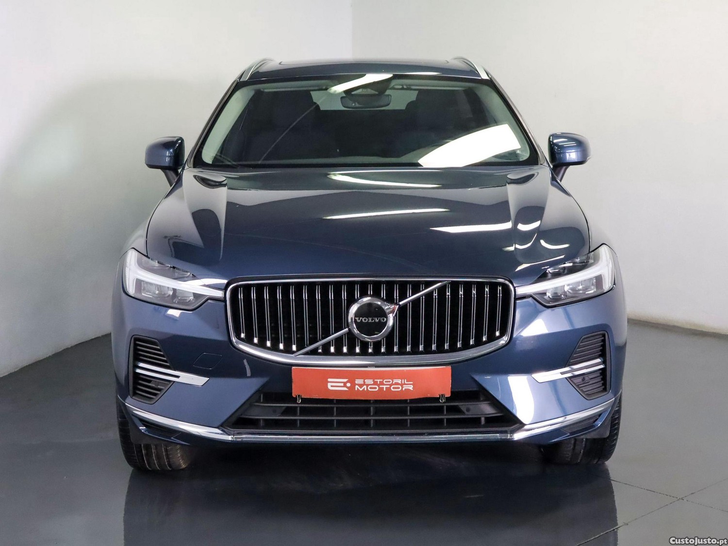 Volvo XC 60 2.0 T6 PHEV Inscription AWD — fotografia 20