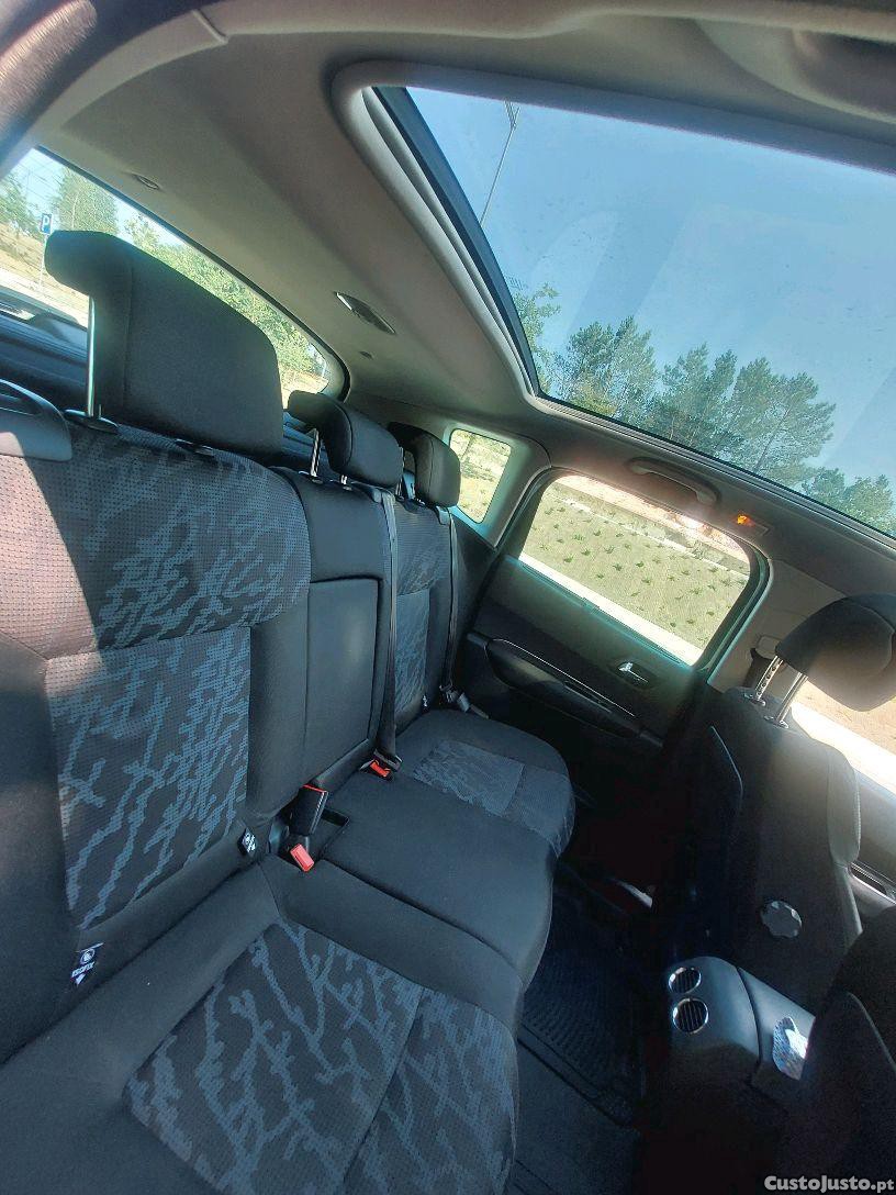 Peugeot 3008 1.6Hdi Full Extras 131000Kms — fotografia 3