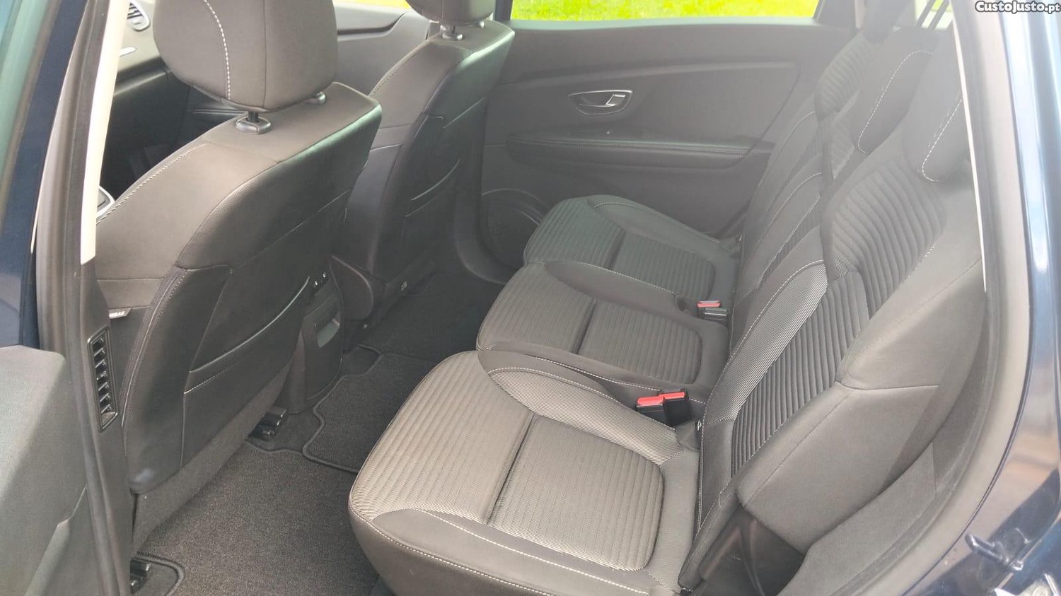 Renault Scénic Blue dCi — fotografia 3