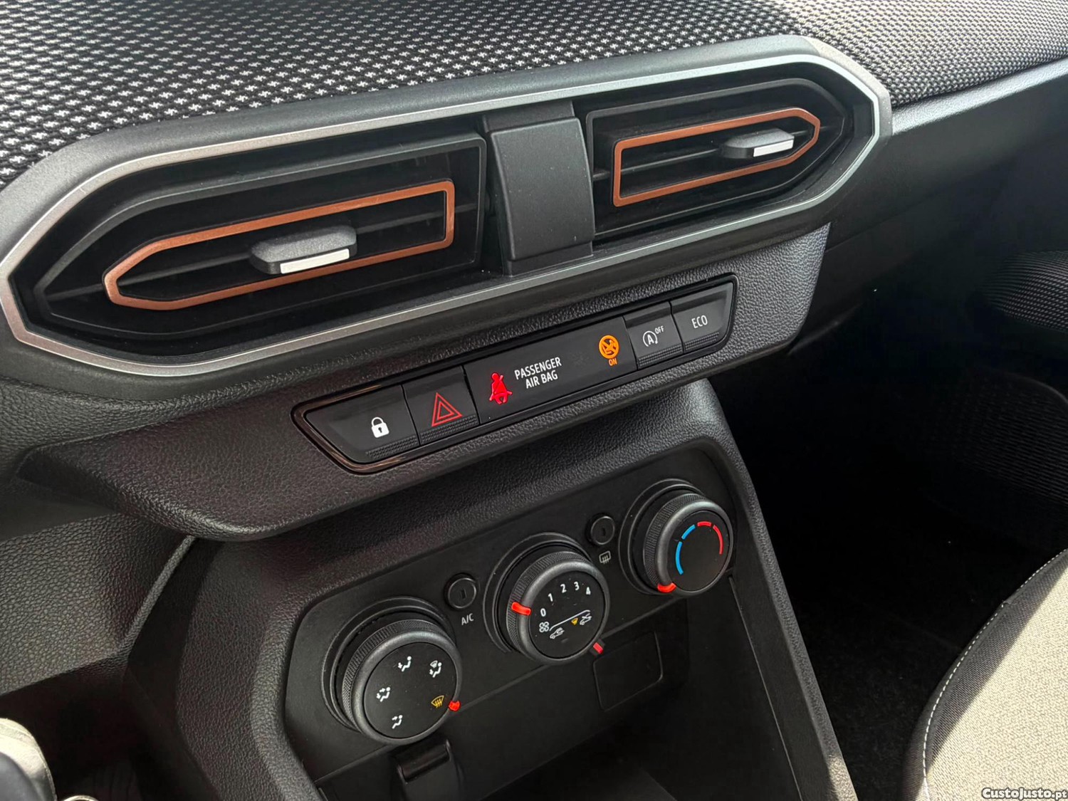 Dacia Sandero Stepway 1.0 TCE — fotografia 7