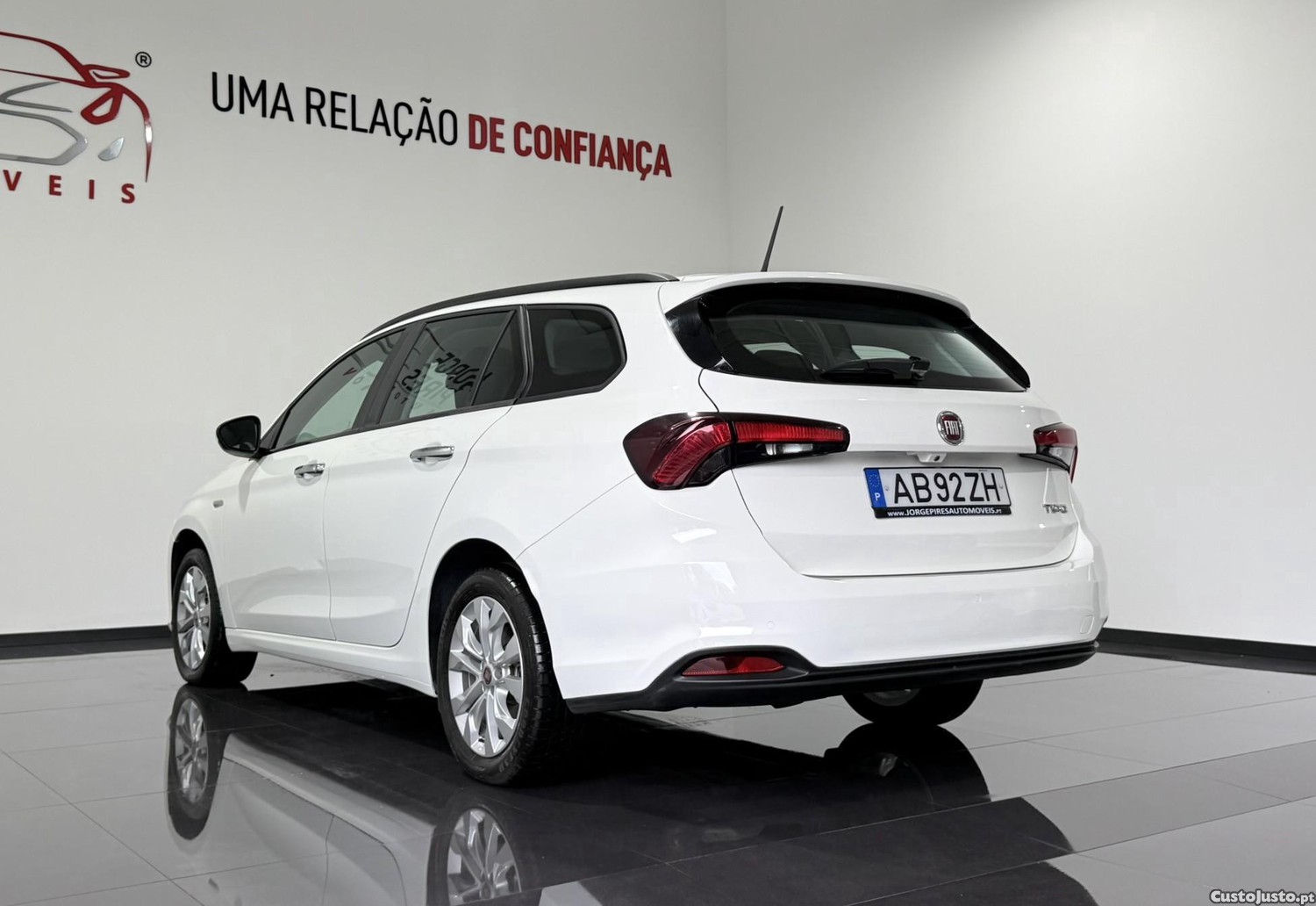 Fiat Tipo STATION WAGON 1.3 M-JET LOUNGE 95 CV - NACIONAL — fotografia 24