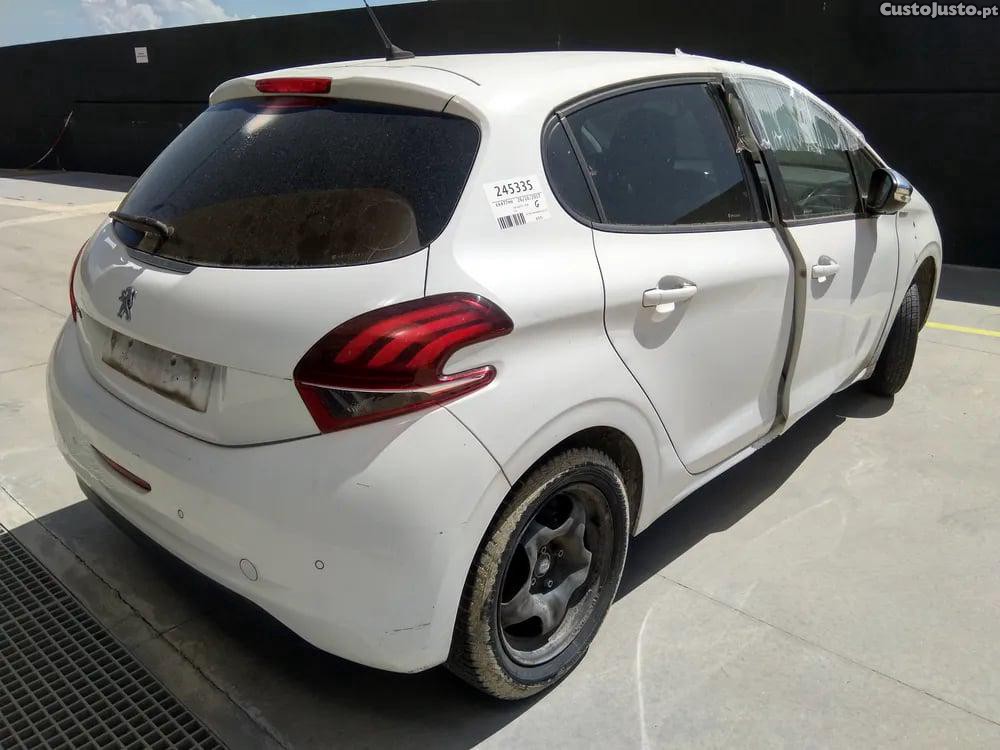 Peugeot 208 1.2 VTI 82 (60 kW / 82 cv) [03.2012 - 12.2019] — photo 5