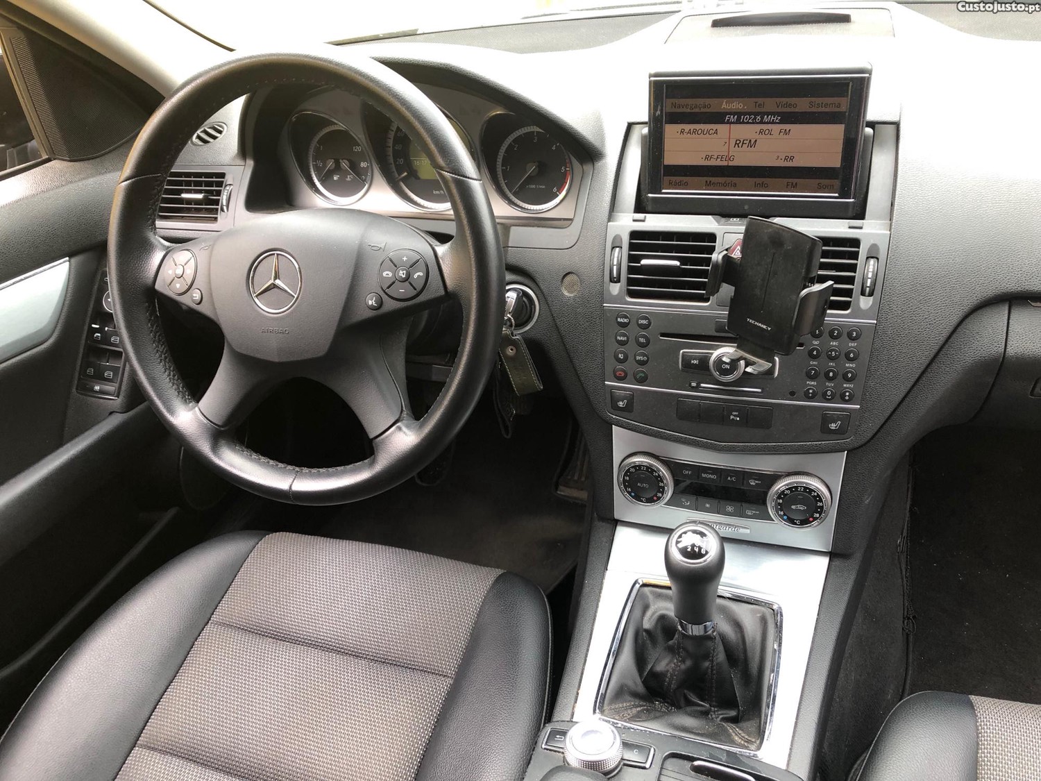 Mercedes-Benz C 220 CDi — fotografia 3