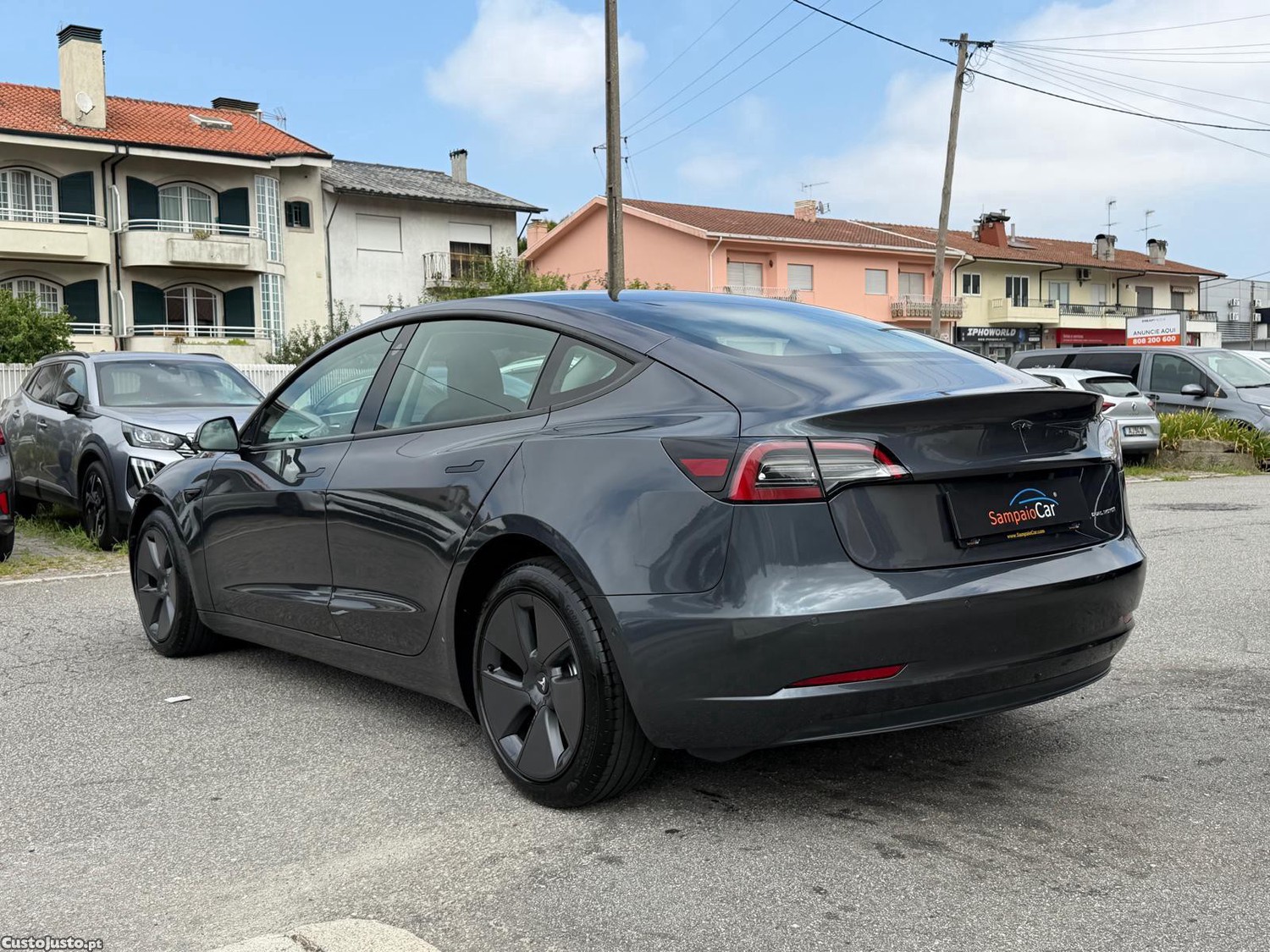 Tesla Model 3 Long Range Tração Integral Premium — fotografia 19