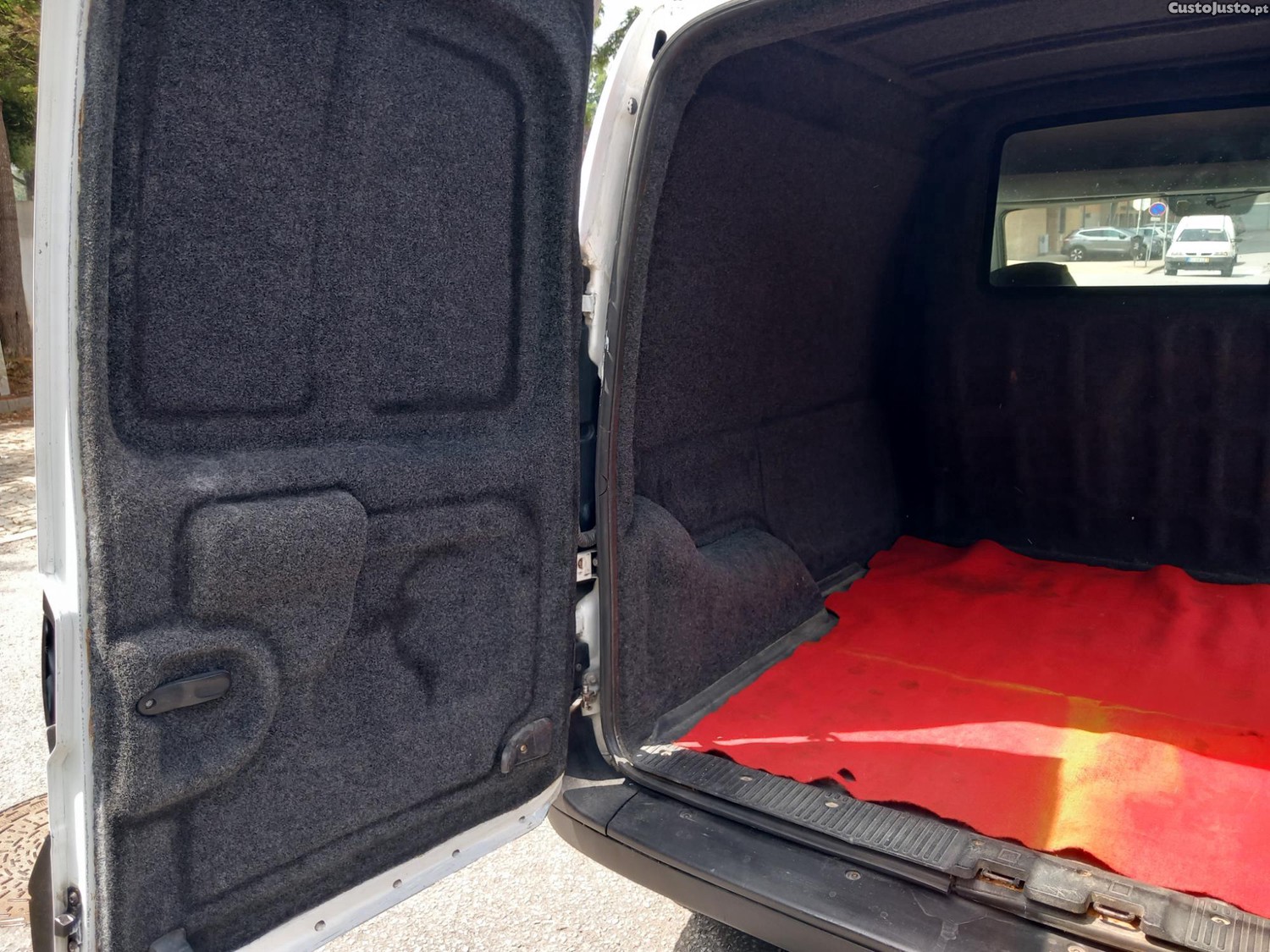 Renault Kangoo 1.5 dCi Confort — fotografia 5
