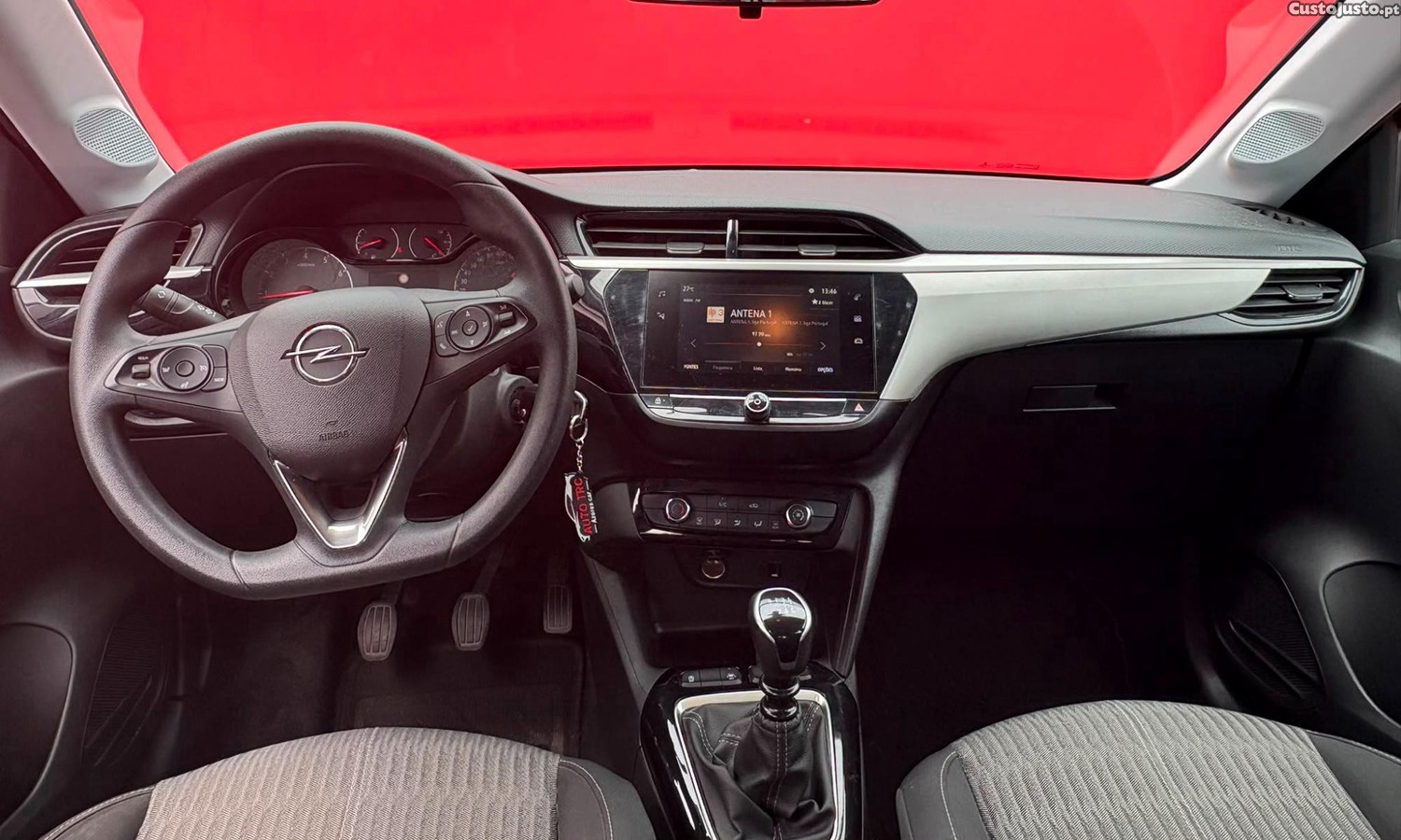 Opel Corsa F 1.2 — fotografia 3