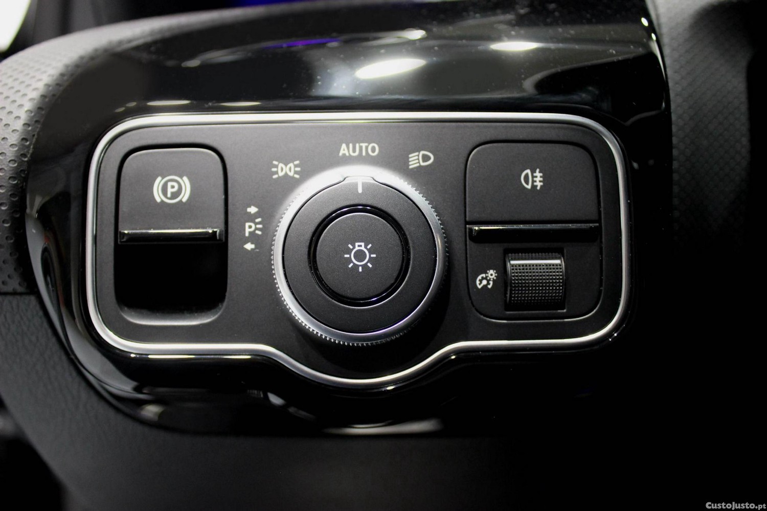 Mercedes-Benz A 180 d — fotografia 19