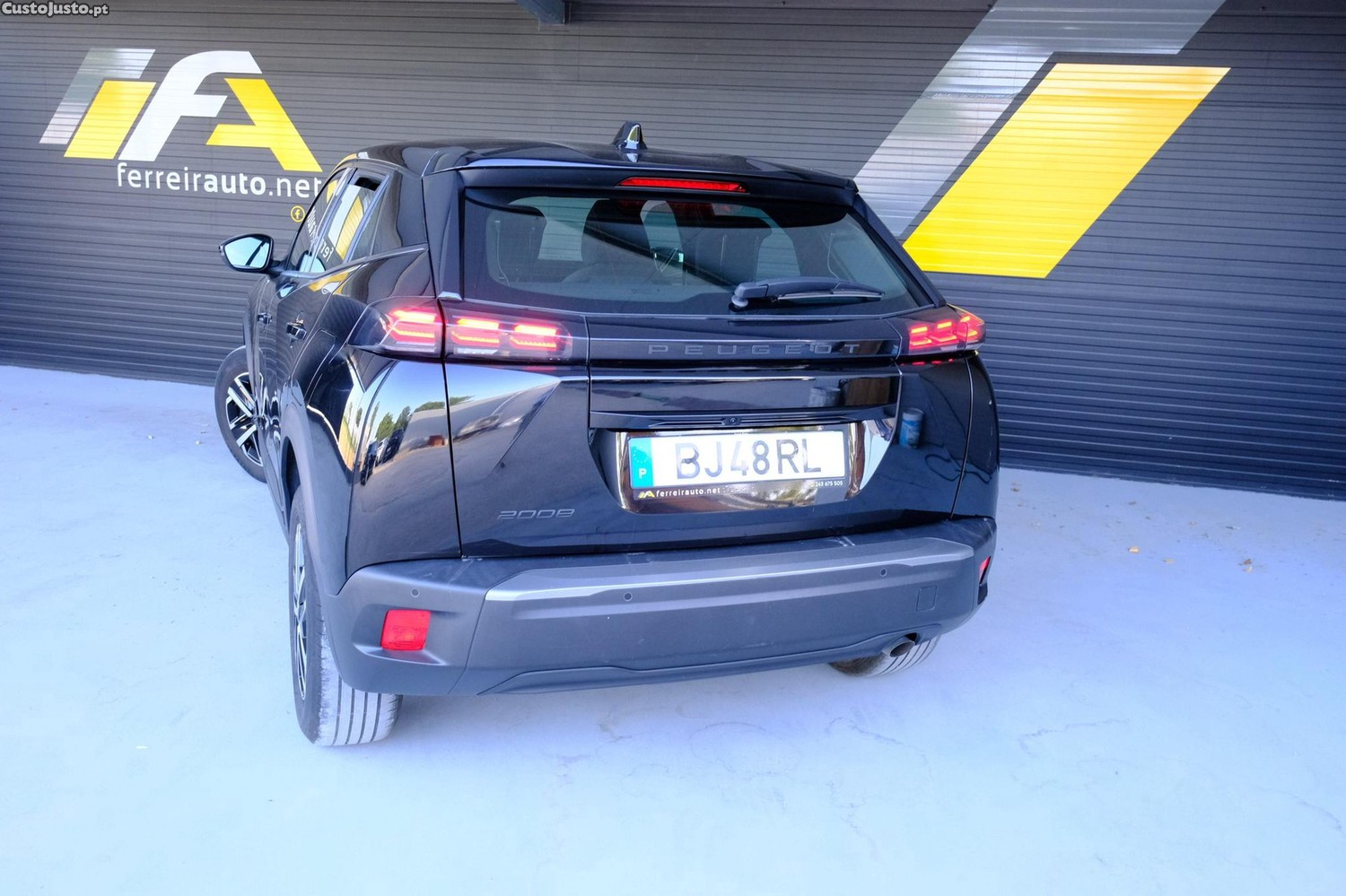 Peugeot 2008 1.2 PureTech Style — fotografia 21