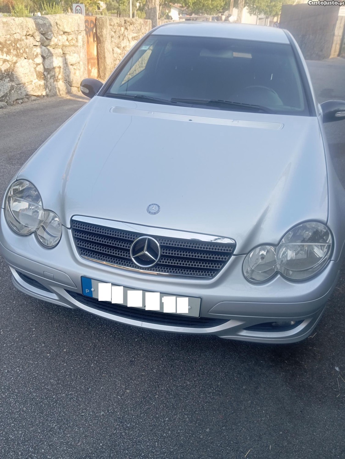Mercedes-Benz C 220 CDI Coupé 150 cv NACIONAL Impecável — photo 5