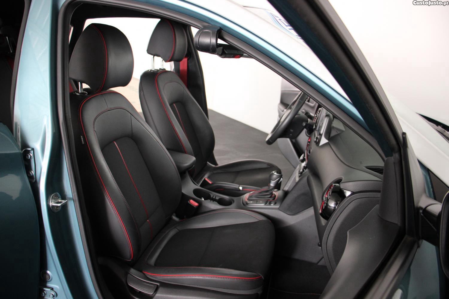 Hyundai Kauai 1.6 T-GDi Premium Pe — fotografia 9
