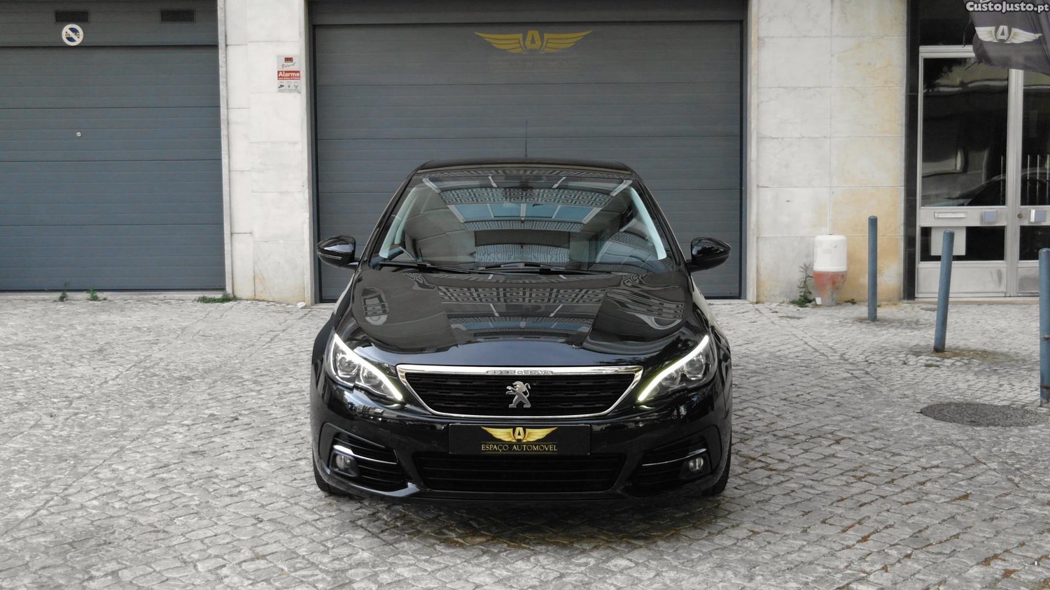 Peugeot 308 1.2 PureTech Style — fotografia 24