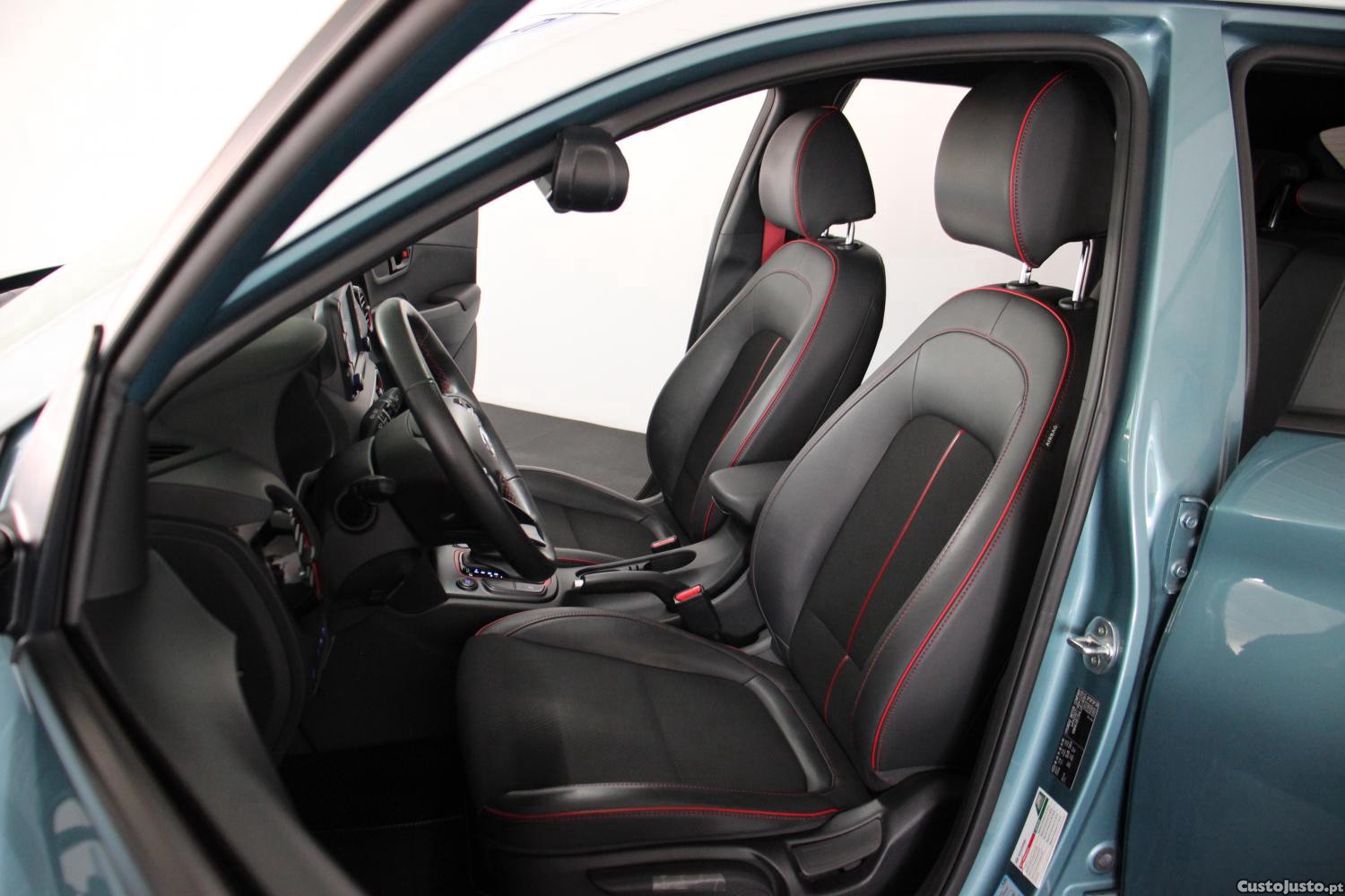 Hyundai Kauai 1.6 T-GDi Premium Pe — fotografia 15