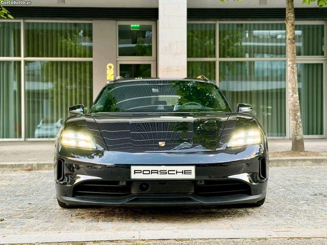 Porsche Taycan Sport Turismo 4S — fotografia 7