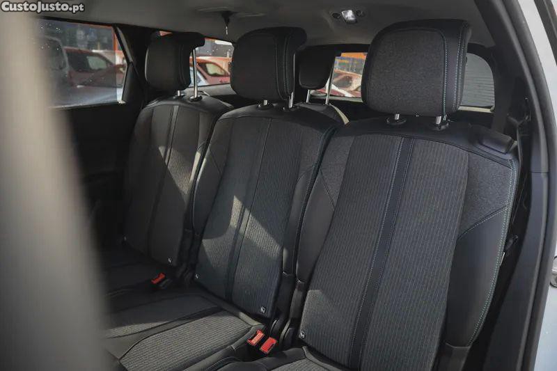 Peugeot 5008 1.2 puretech allure — fotografia 11