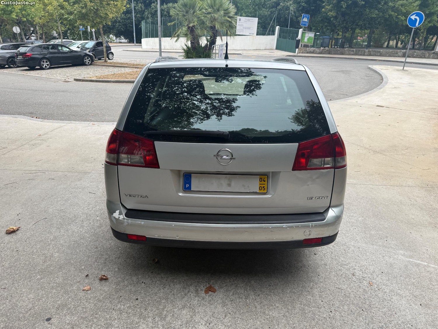 Opel Vectra 1.9 CDTI150Cv — fotografia 10
