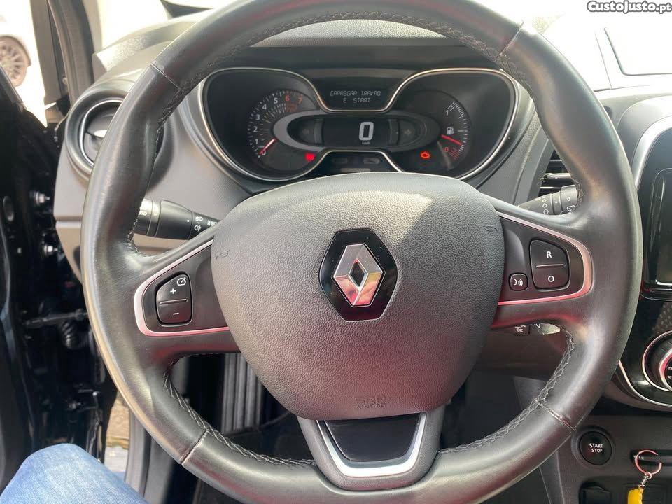 Renault Captur 0.9 tceexclusive — fotografia 2