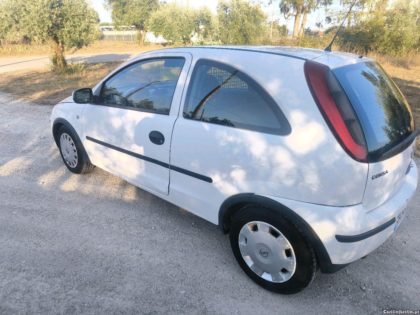 Opel Corsa 1.3 Cdti — fotografia 8