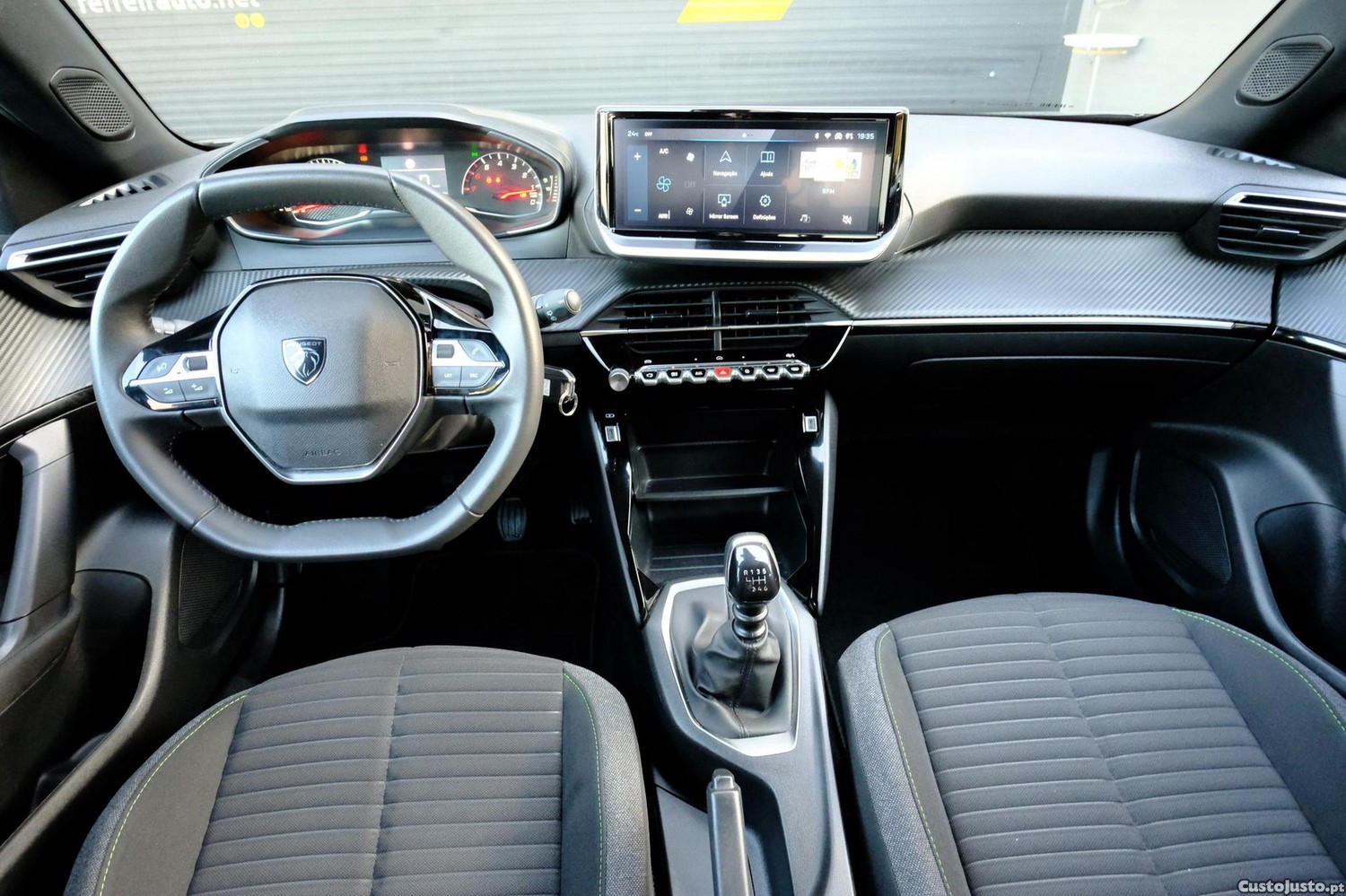 Peugeot 2008 1.2 PureTech Style — fotografia 14