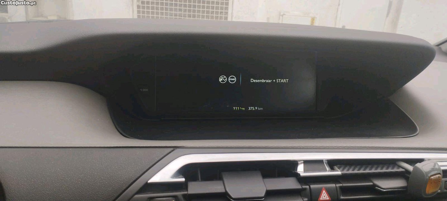 Citroën C4 Grand Picasso 7 lugares — fotografia 9