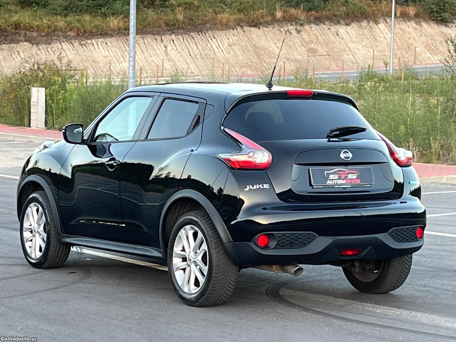 Nissan Juke 1.5 DCI N-Connecta 17 - 15 foto 4