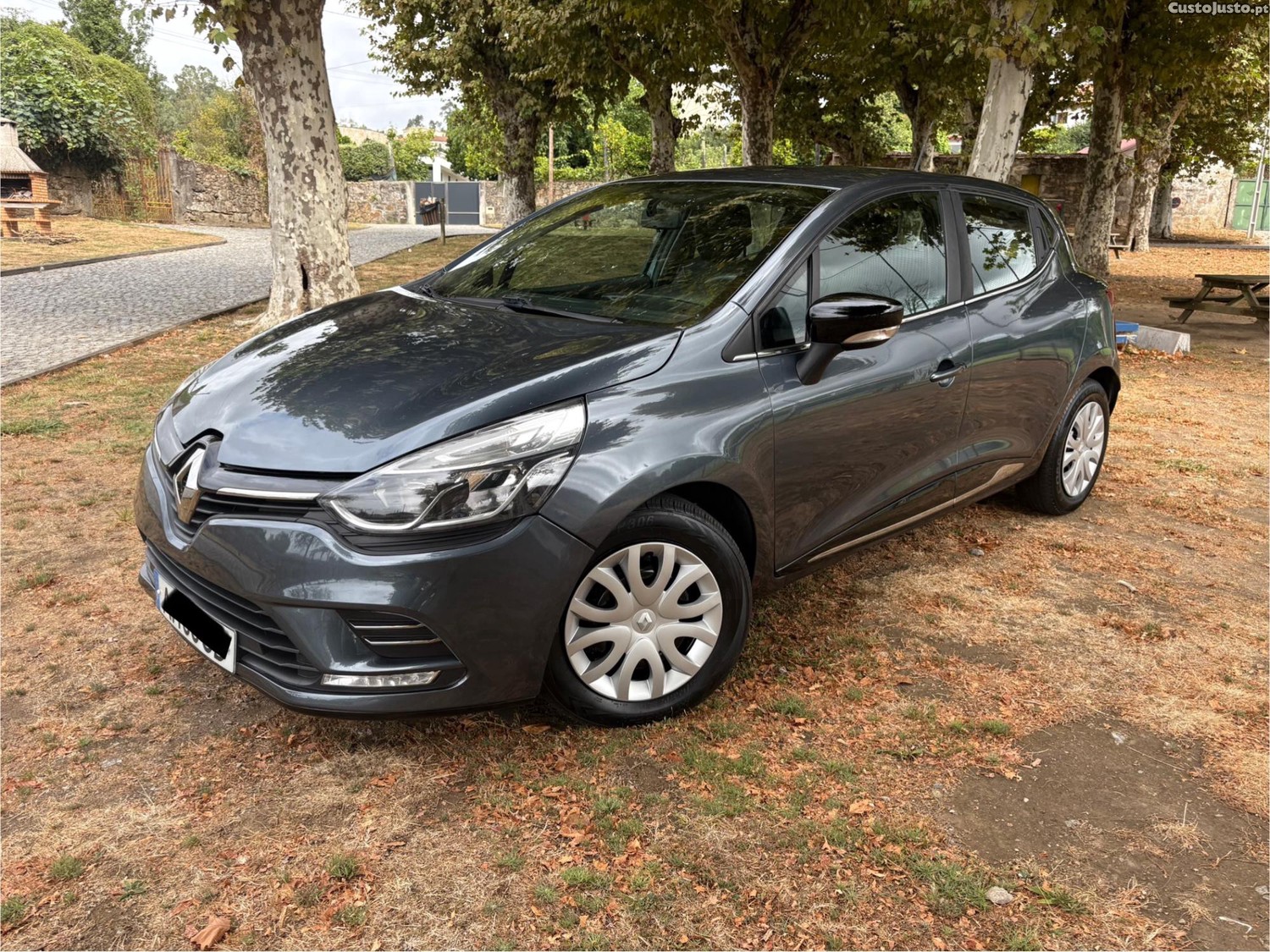 Renault Clio 1.5 DCI 90cv — fotografia 11