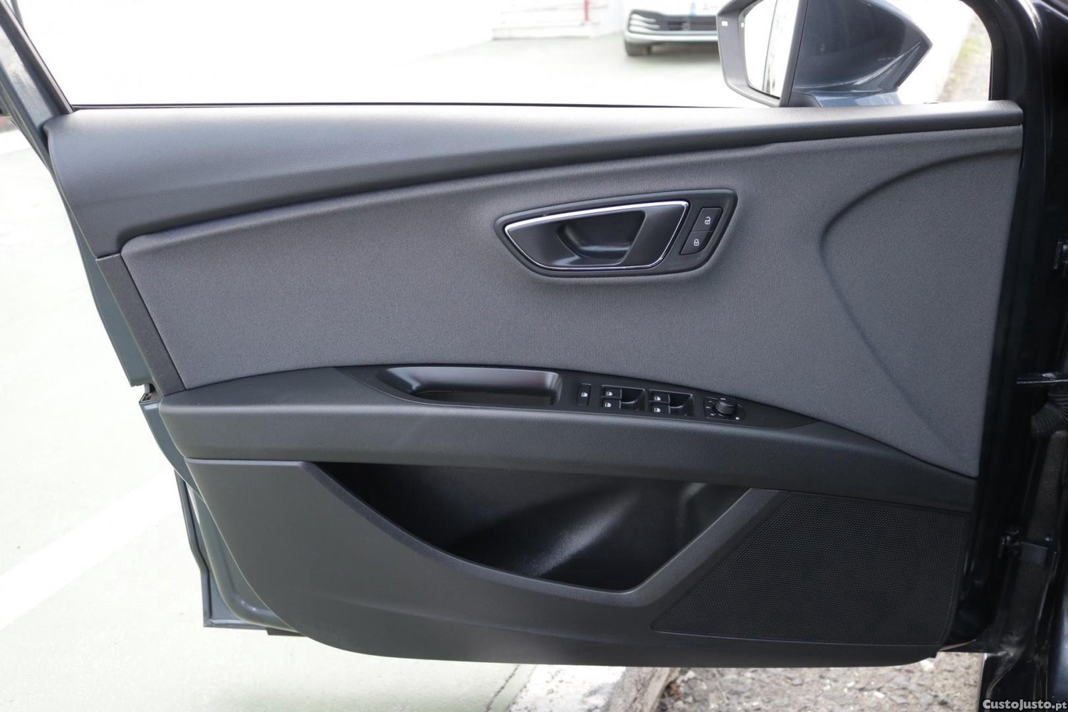 SEAT Leon 1.5 TSI Xcellence 150cv — fotografia 33