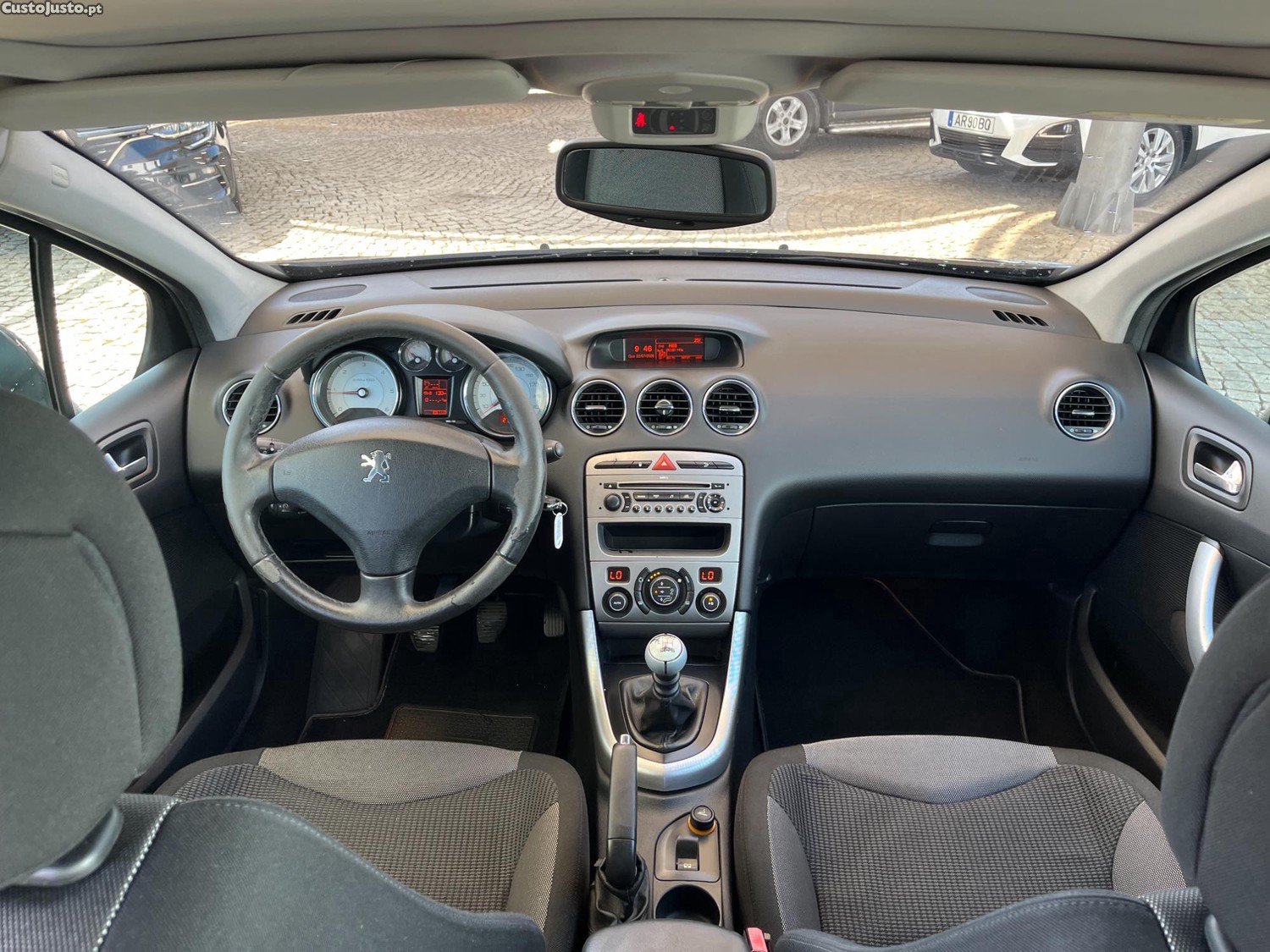 Peugeot 308 Executive — fotografia 10