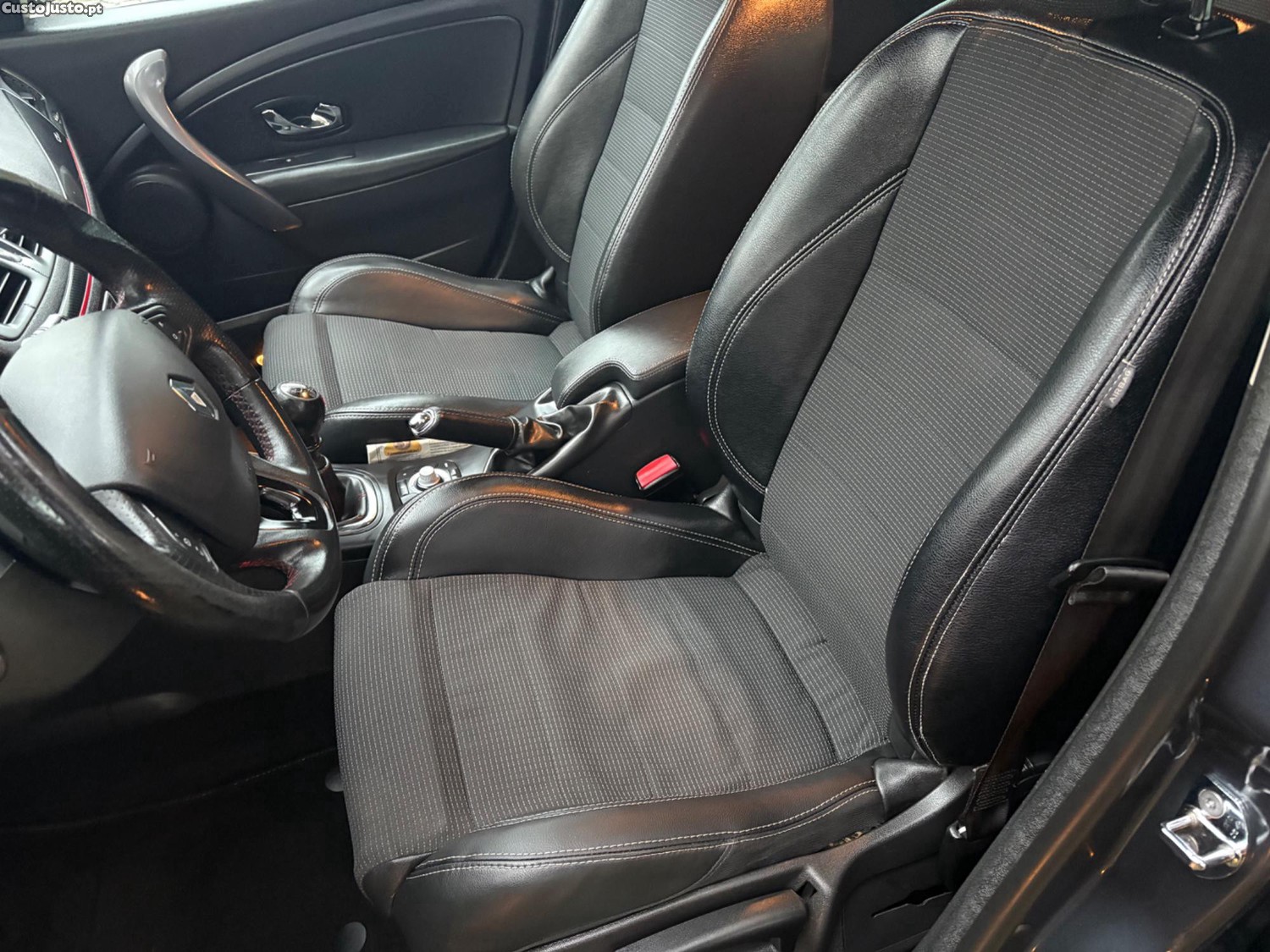 Renault Mégane 1.5 DCI GT LINE NACIONAL — fotografia 3