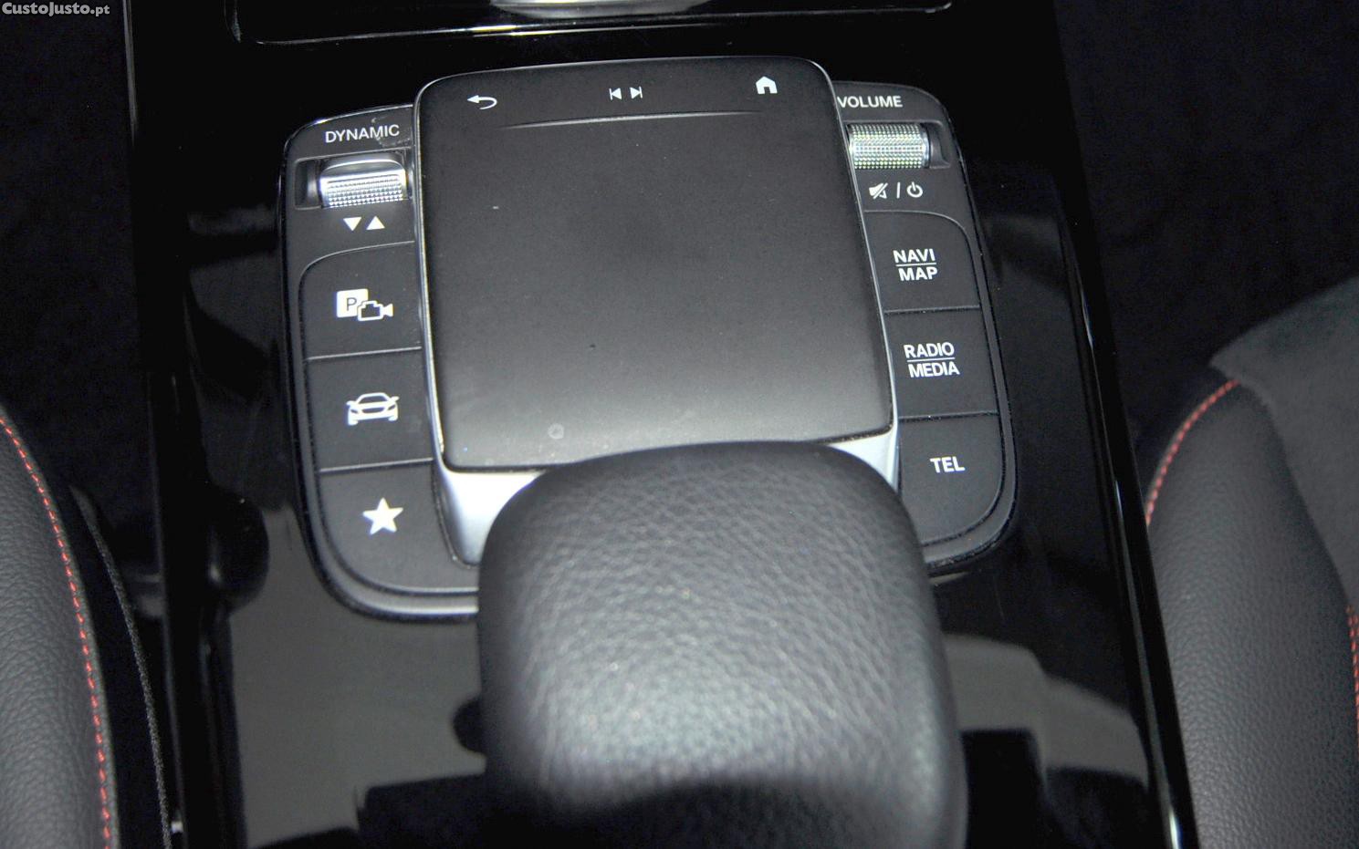 Mercedes-Benz A 180 D AMG AUT — fotografia 2