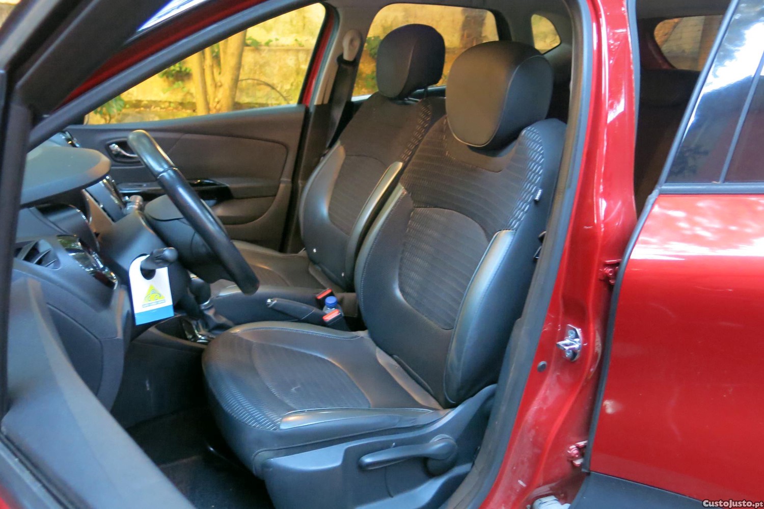 Renault Captur 1.2 TCe Exclusive EDC — fotografia 6